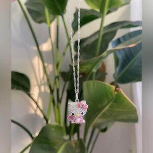 Hello Kitty Swarovski Pink Heart Pendant Necklace
Rhinestone Love Fashion